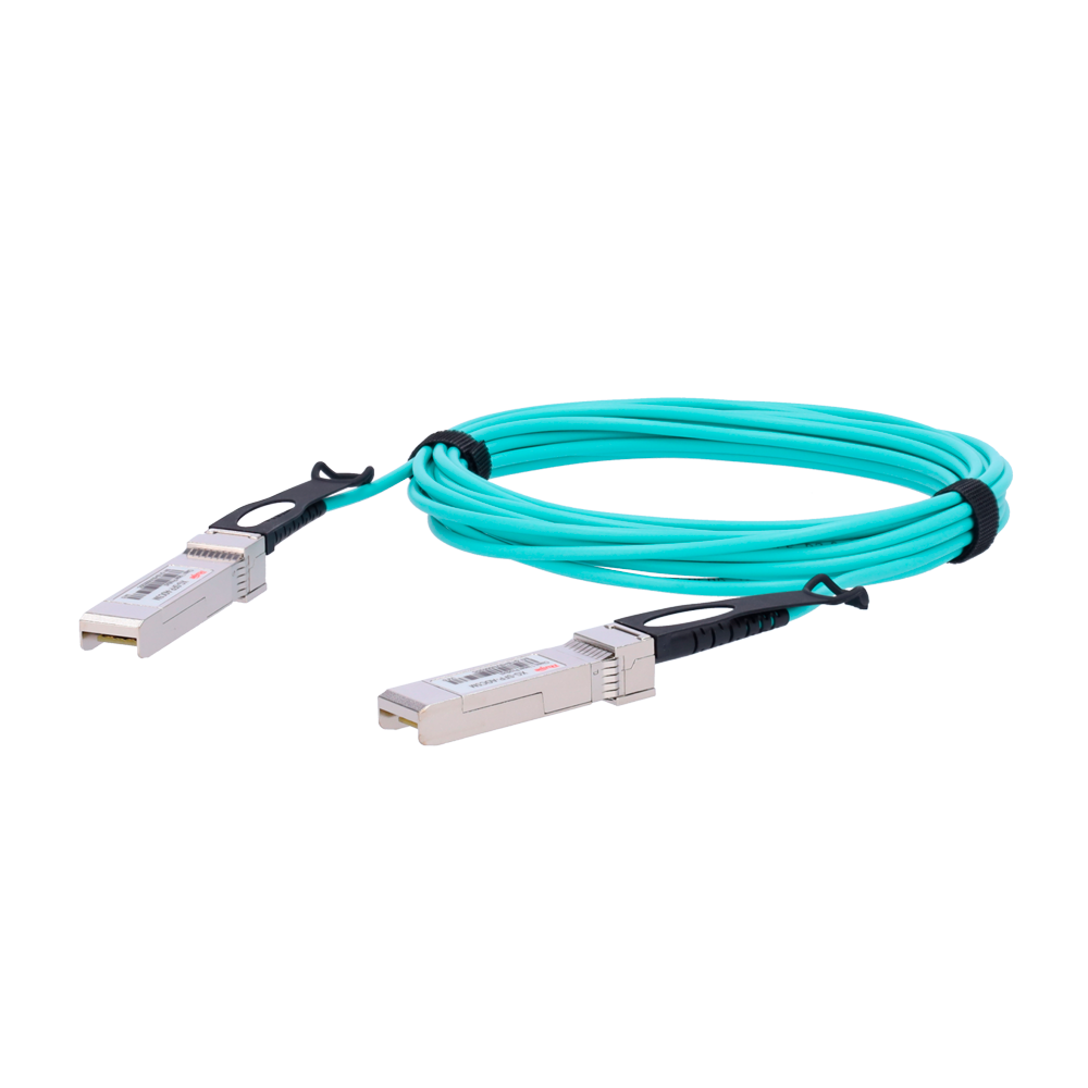 (RG-XG-SFP-AOC5M) Accessoire Ruijie - Câble de connexion directe SFP+ - Vitesse 10Gbps - Modules SFP+ aux deux extrémités - Idéal pour empilage de switches - 5 Mètres de longueur