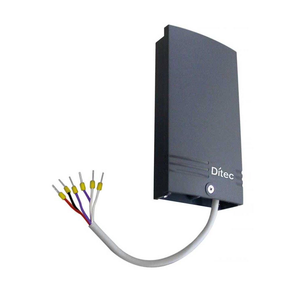 (ZENXR2) Récepteur bicanal 12-24 Vcc universel pré-câblé, dans un boîtier pour intérieur ou extérieur. Équipé d’un module de mémoire amovible BIXMR2.